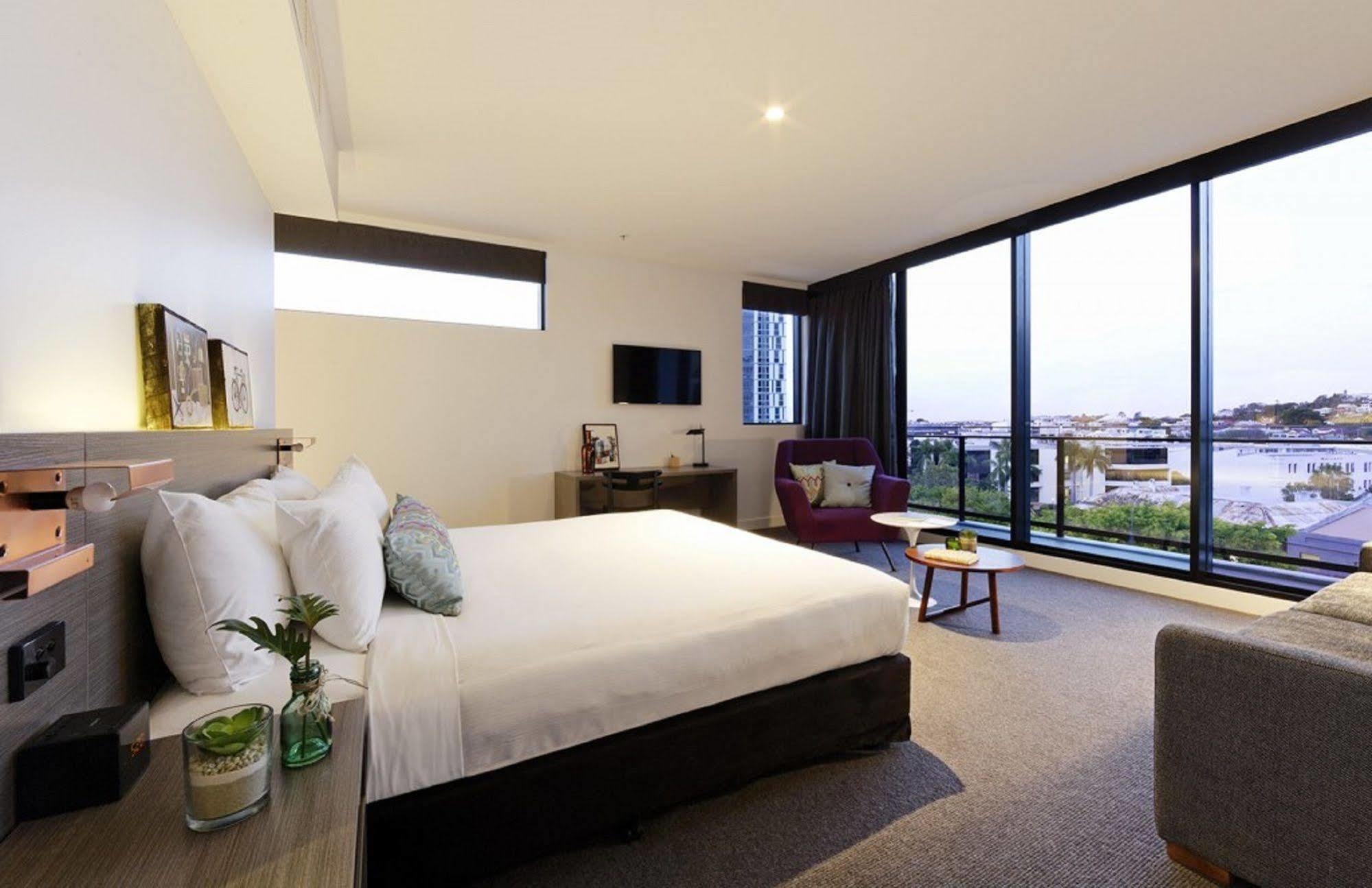 Alpha Mosaic Hotel Fortitude Valley Brisbane Exterior foto